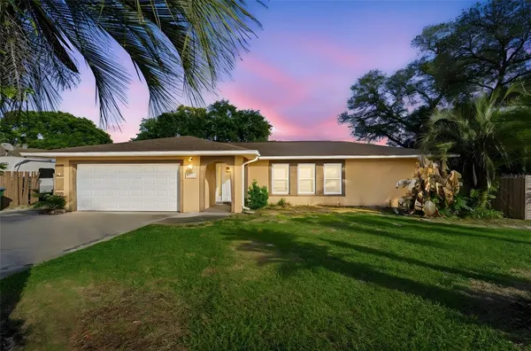 $332,500 | 148 Sunset Drive, Longwood, FL 32750