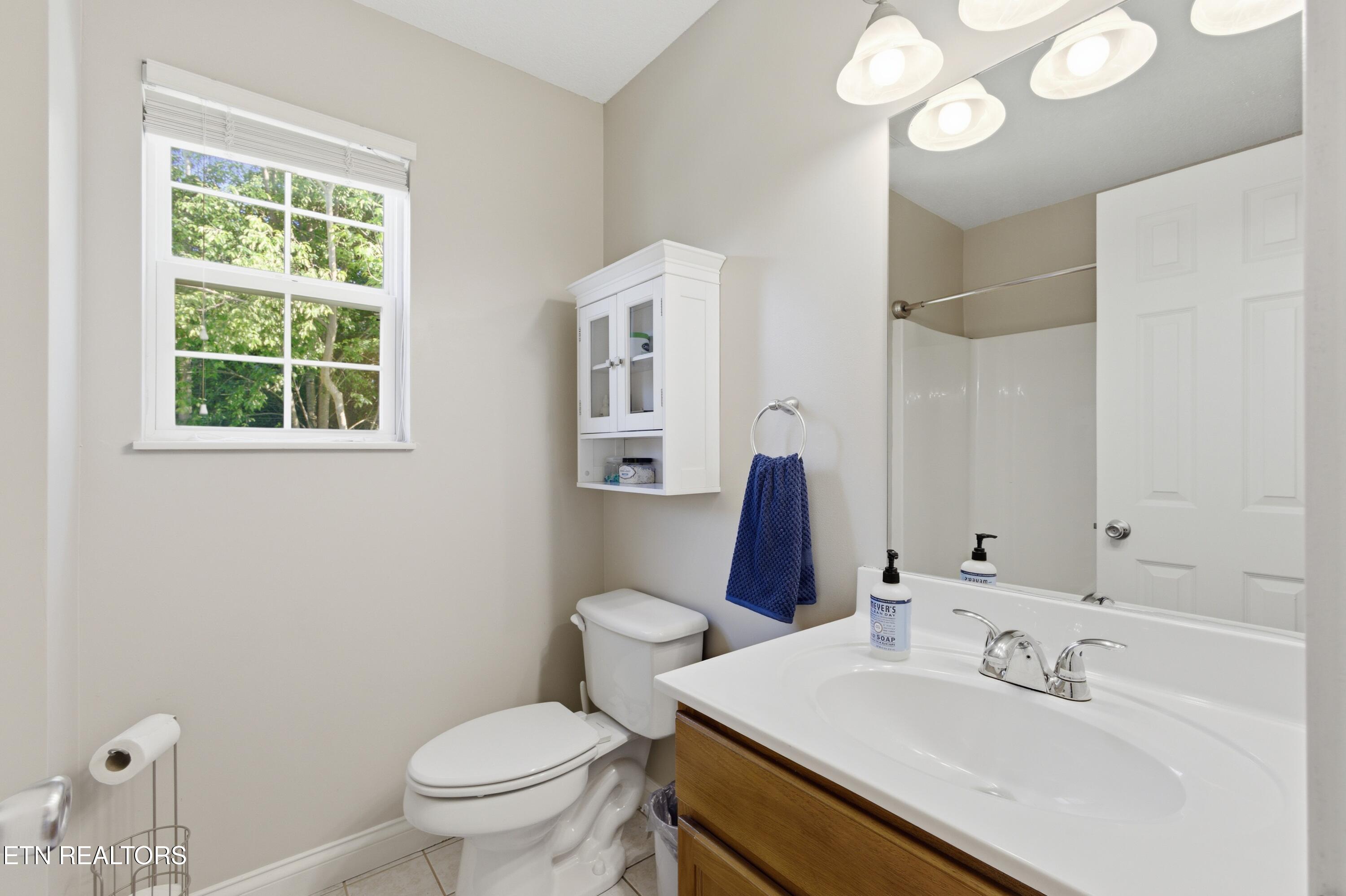 8429 Wade Crest Lane Powell, TN 37849 - Photo 40 of 52 1N9A3244