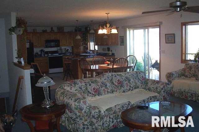 9813 86th St Court West Taylor Ridge, IL 61284 - Photo 6 of 9 Gallery Image 6