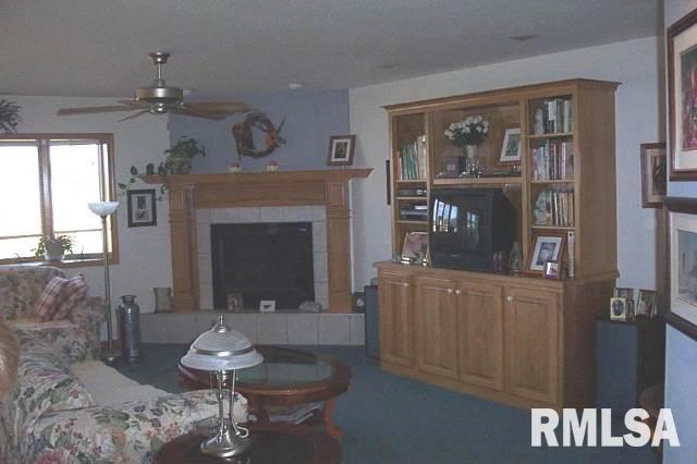 9813 86th St Court West Taylor Ridge, IL 61284 - Photo 7 of 9 Gallery Image 7