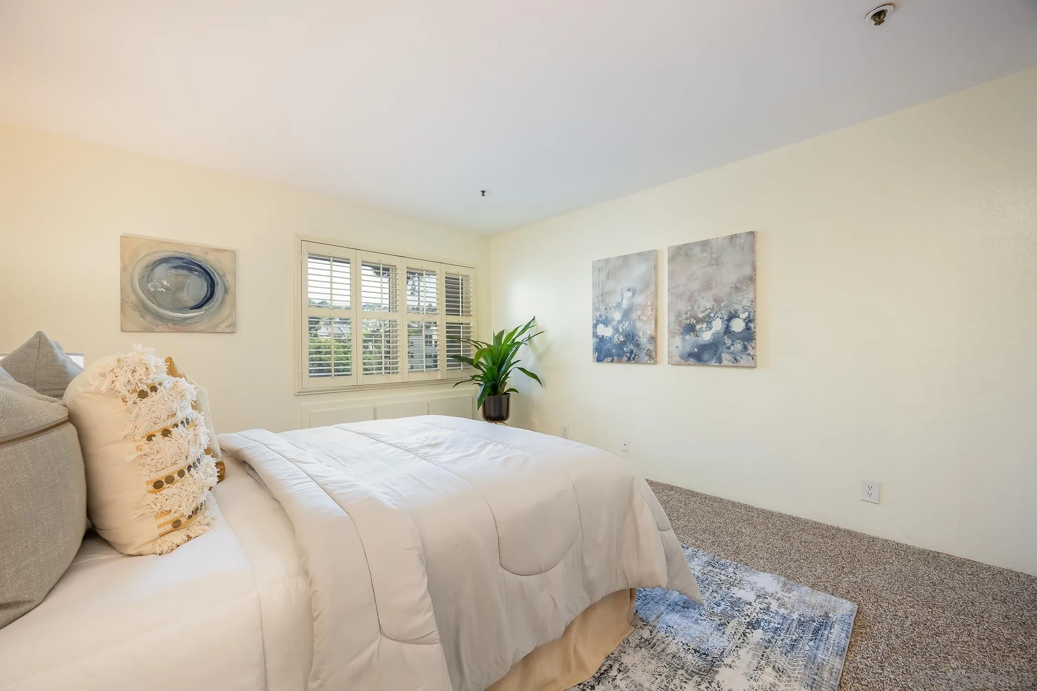 5705 Friars Road, Unit 19 San Diego, CA 92110 - Photo 12 of 32