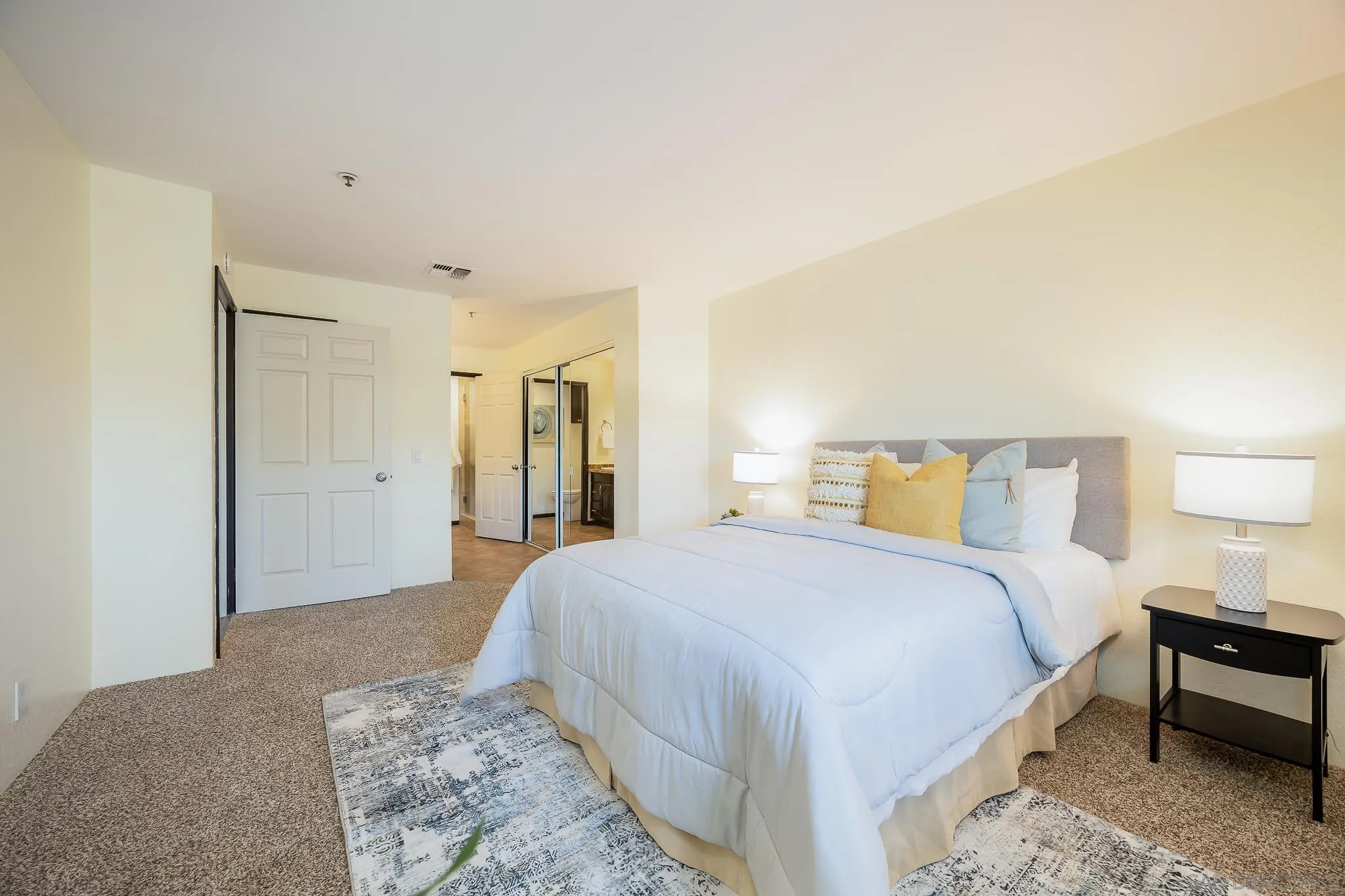 5705 Friars Road, Unit 19 San Diego, CA 92110 - Photo 13 of 32