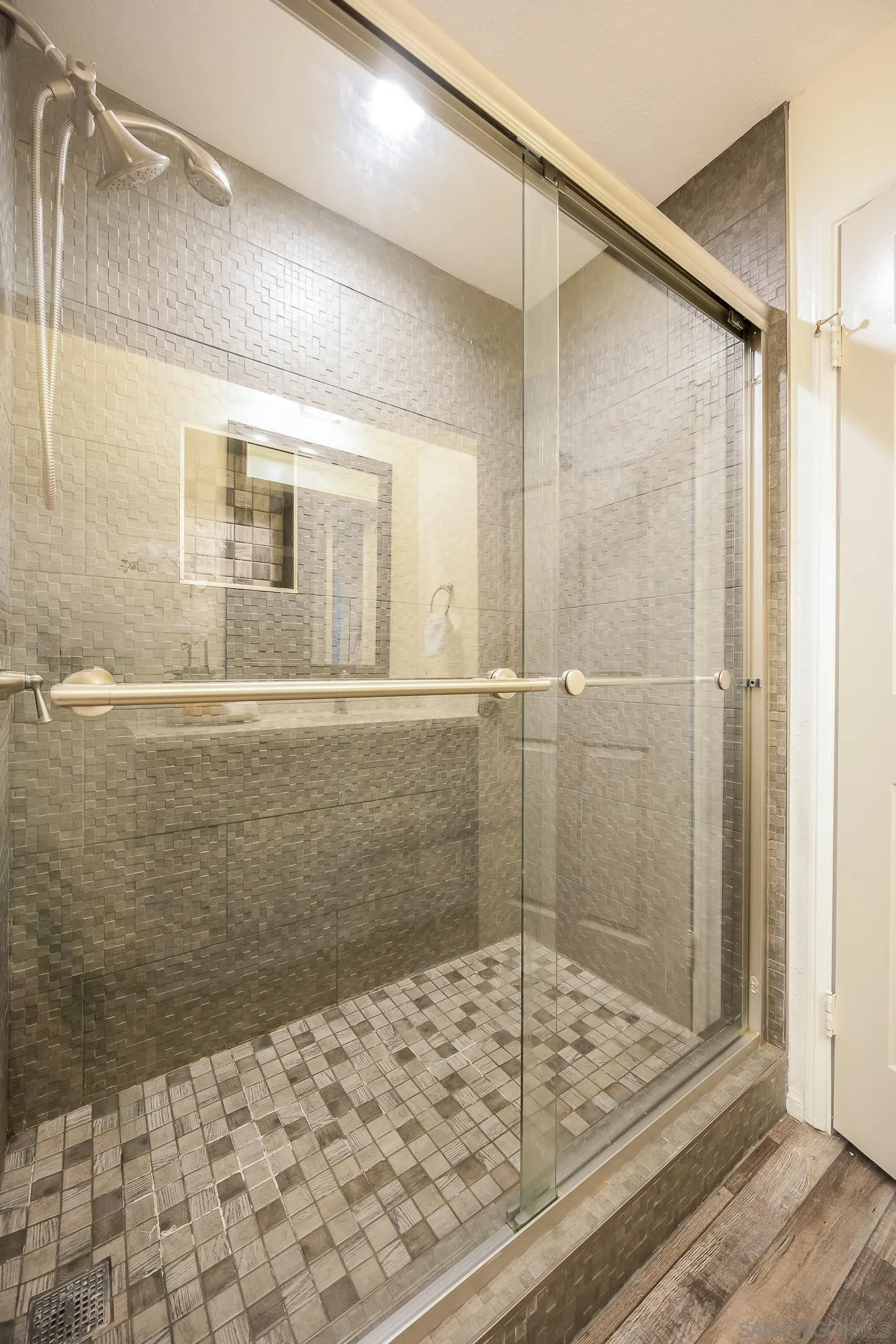 5705 Friars Road, Unit 19 San Diego, CA 92110 - Photo 19 of 32