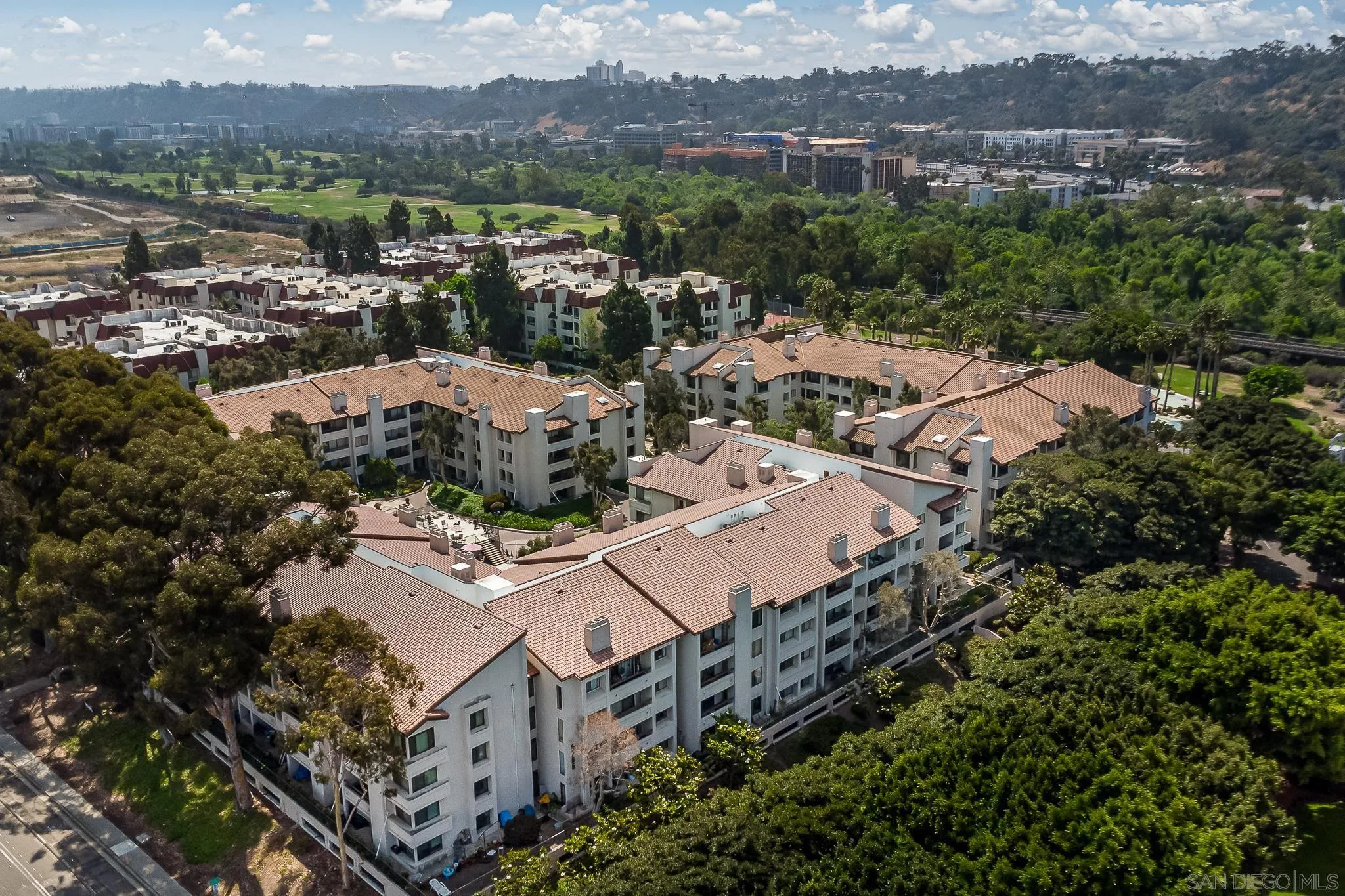 5705 Friars Road, Unit 19 San Diego, CA 92110 - Photo 23 of 32