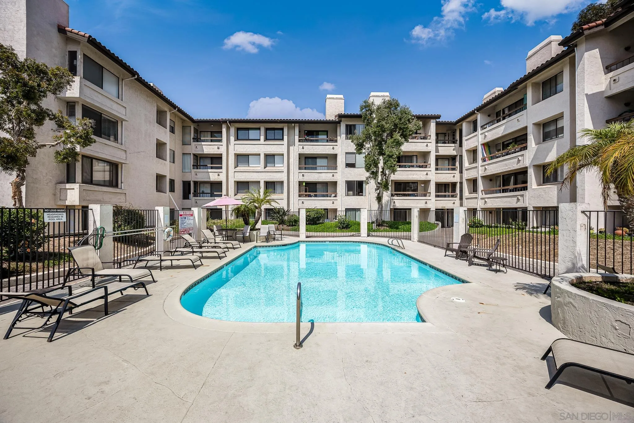 5705 Friars Road, Unit 19 San Diego, CA 92110 - Photo 25 of 32