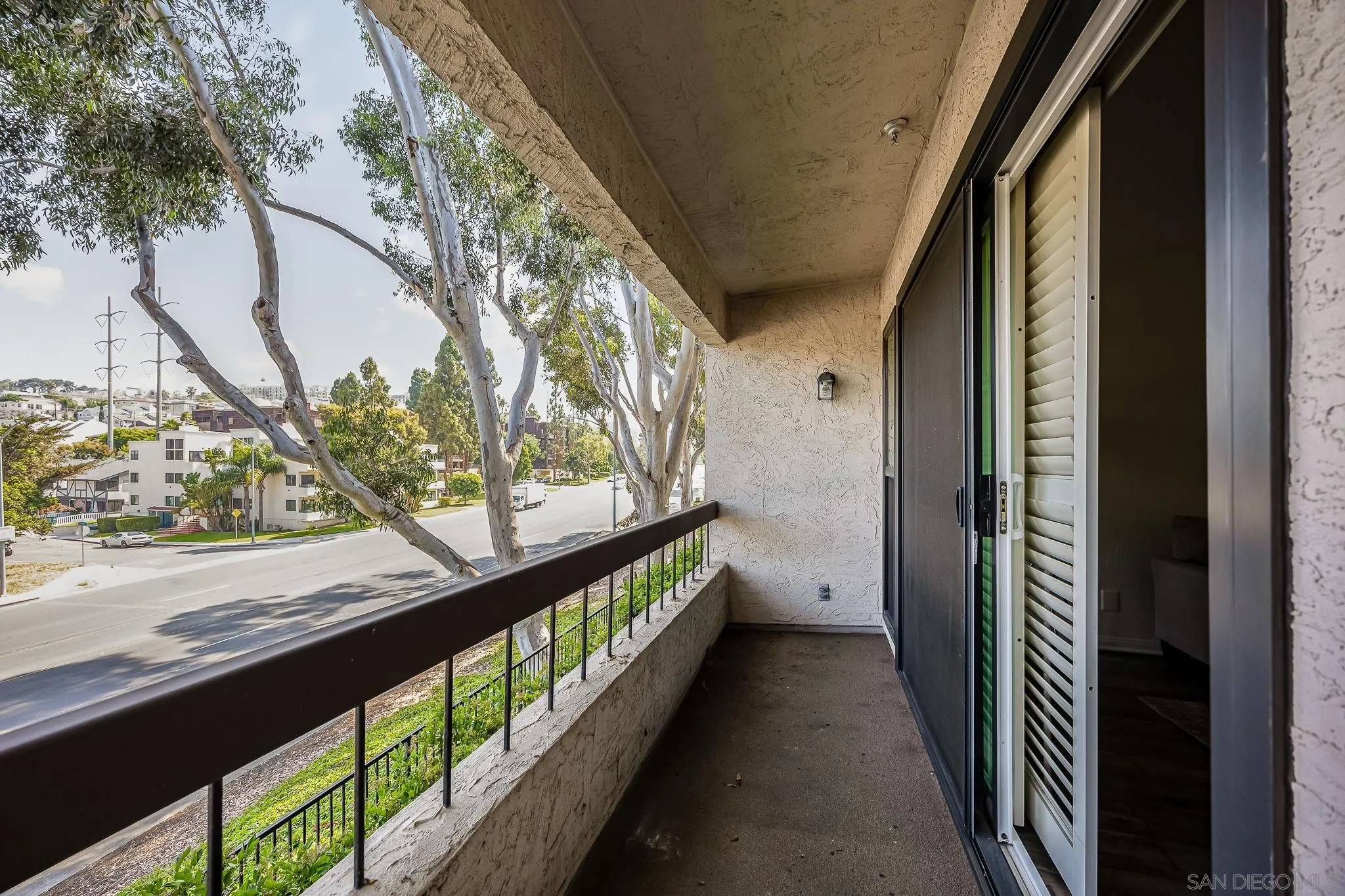 5705 Friars Road, Unit 19 San Diego, CA 92110 - Photo 5 of 32