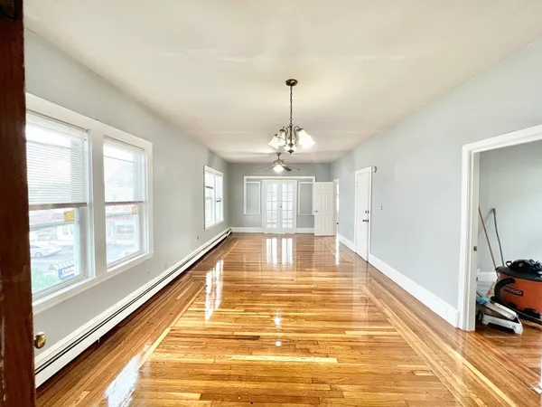 $2,800 | 113 Ferry Street, Unit 2, Everett, MA 02149