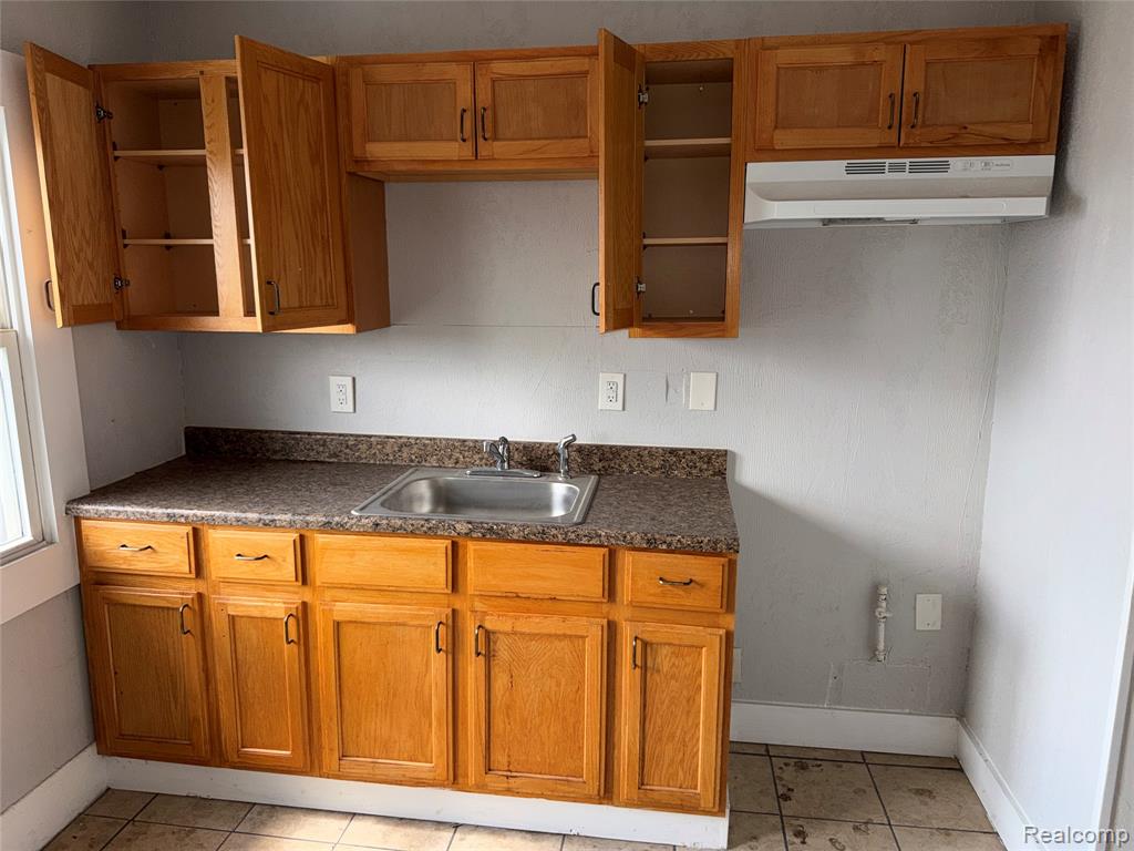 2174 Springle Street Detroit, MI 48215 - Photo 10 of 15