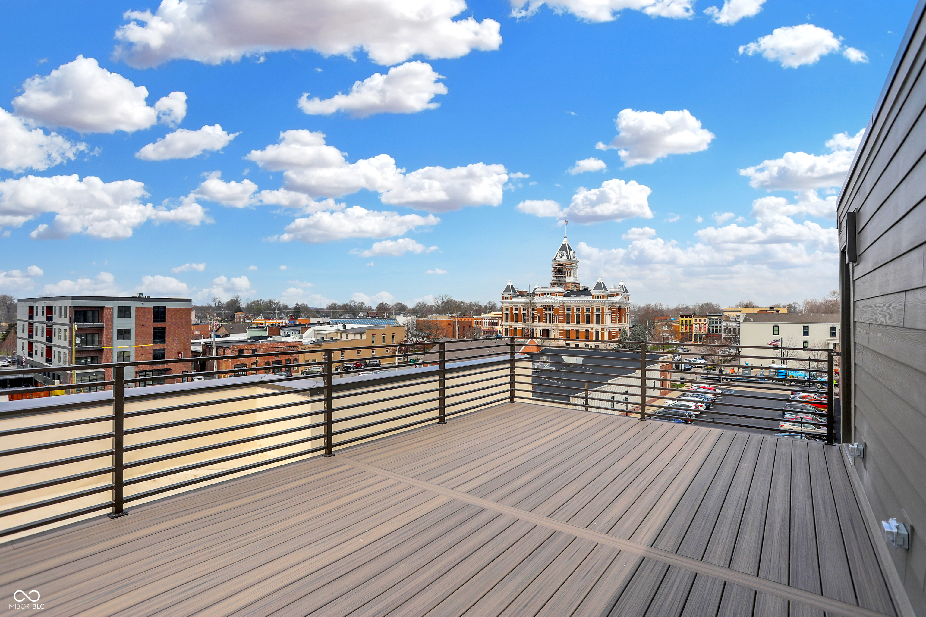 76 East Wayne Street, Unit B Franklin, IN 46131 - Photo 3 of 24