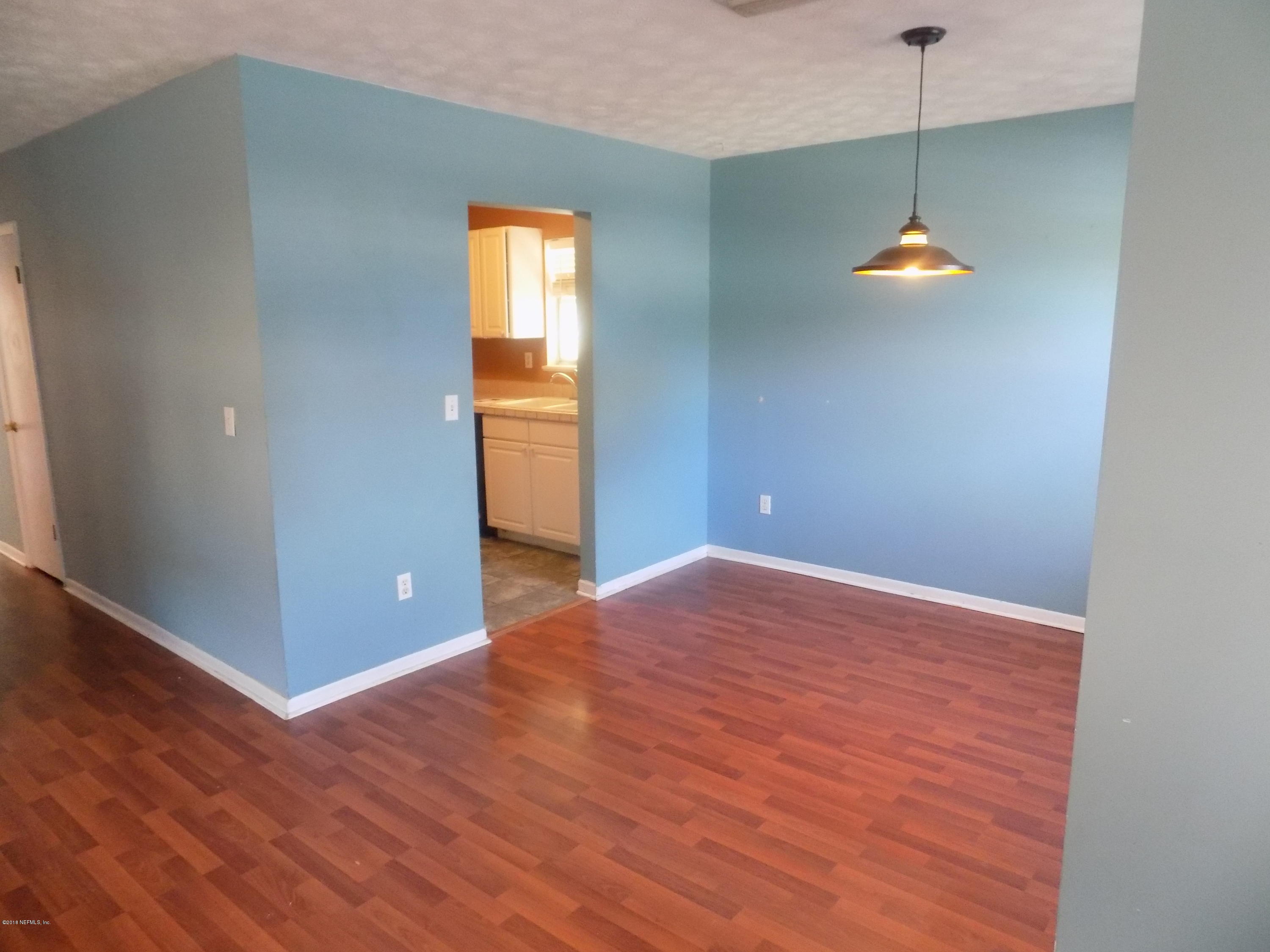 345 Seminole Road Atlantic Beach, FL 32233 - Photo 3 of 18 DSCN0135