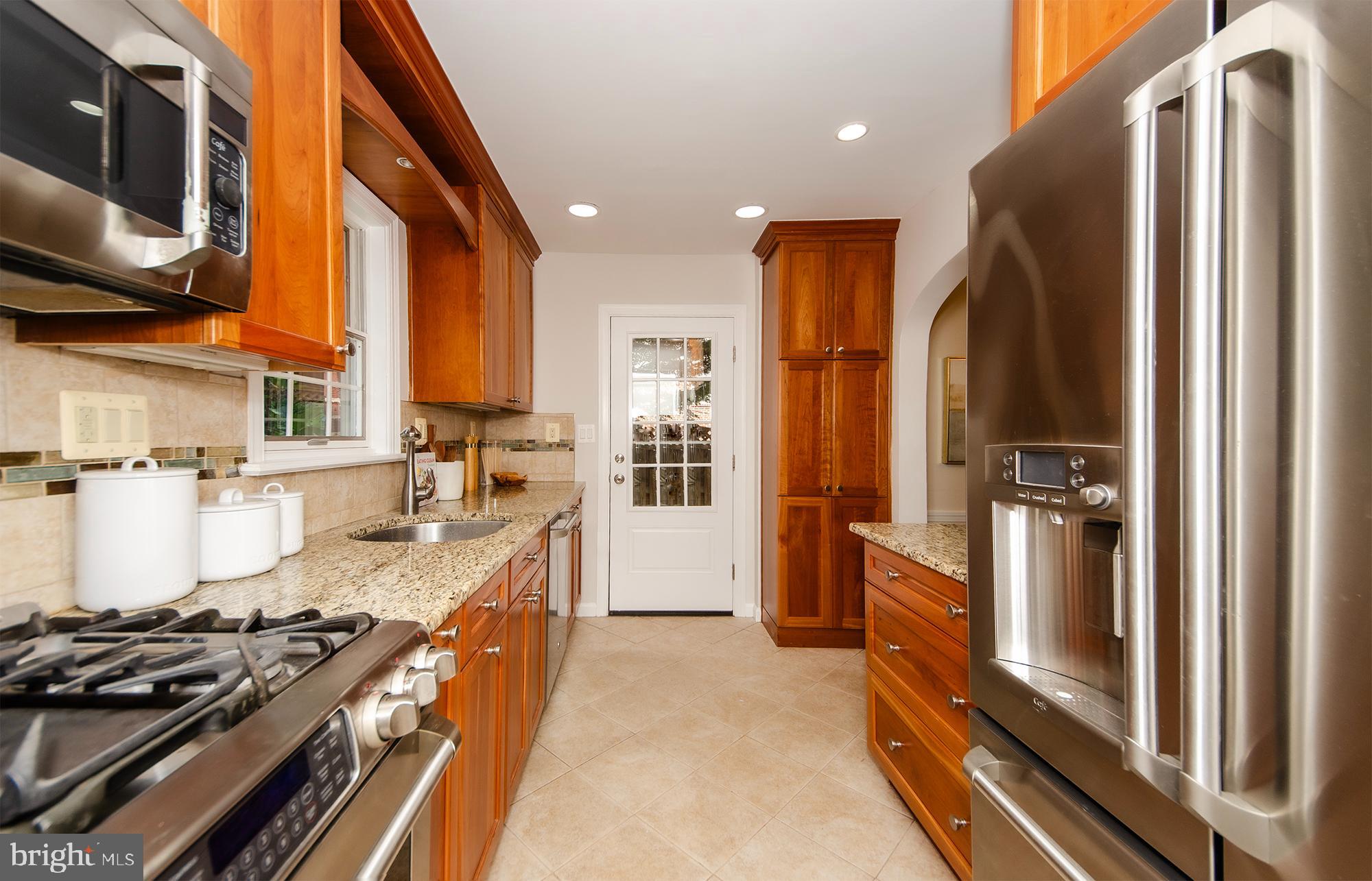 6148 12th Road North Arlington, VA 22205 - Photo 20 of 59