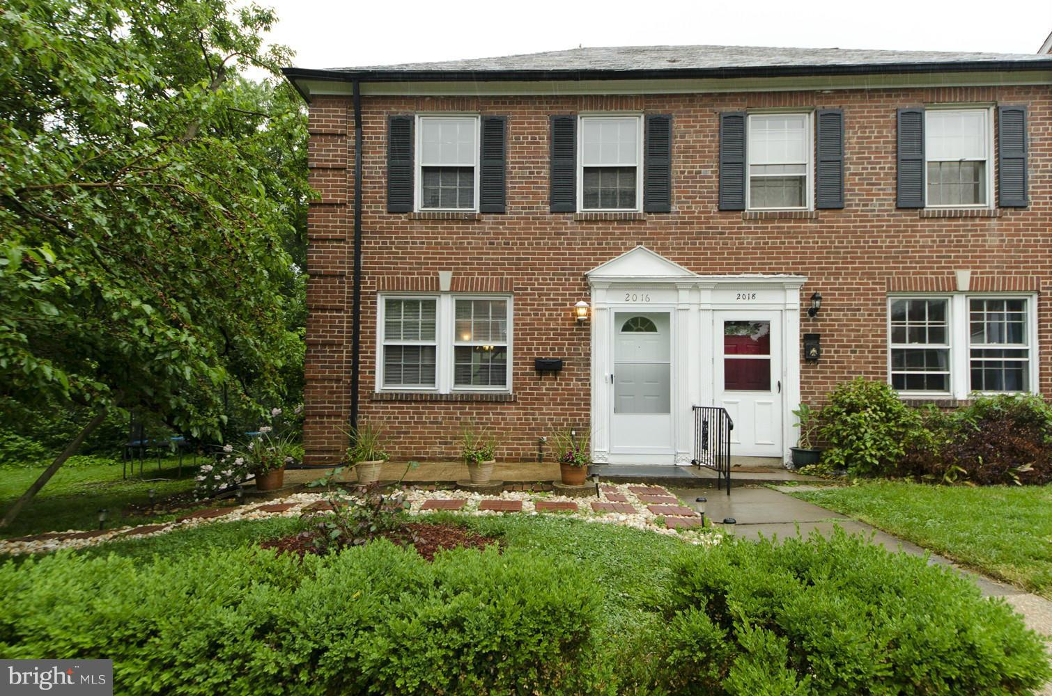 front view of house with a yard