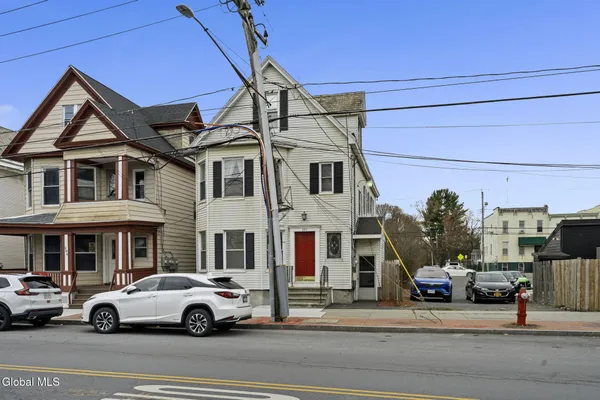 $369,900 | 290 Morton Avenue, Albany, NY 12209