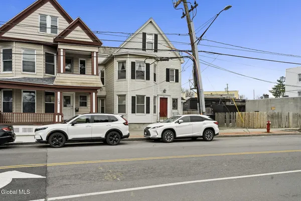 $369,900 | 290 Morton Avenue, Albany, NY 12209