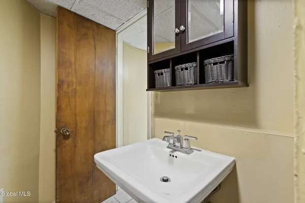 $369,900 | 290 Morton Avenue, Albany, NY 12209