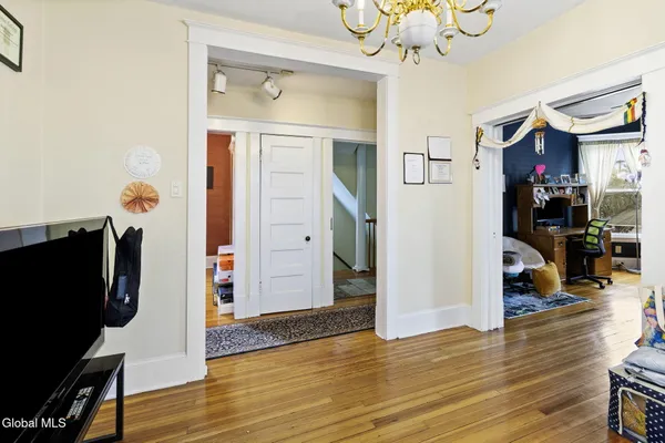 $369,900 | 290 Morton Avenue, Albany, NY 12209