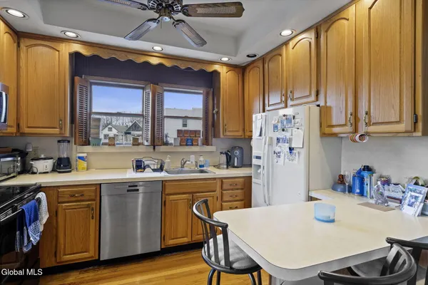 $369,900 | 290 Morton Avenue, Albany, NY 12209