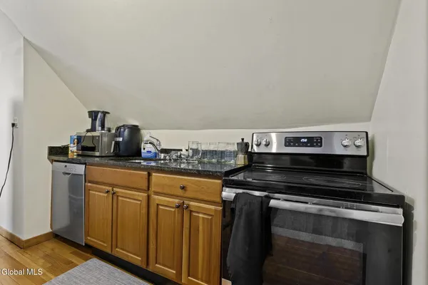 $369,900 | 290 Morton Avenue, Albany, NY 12209