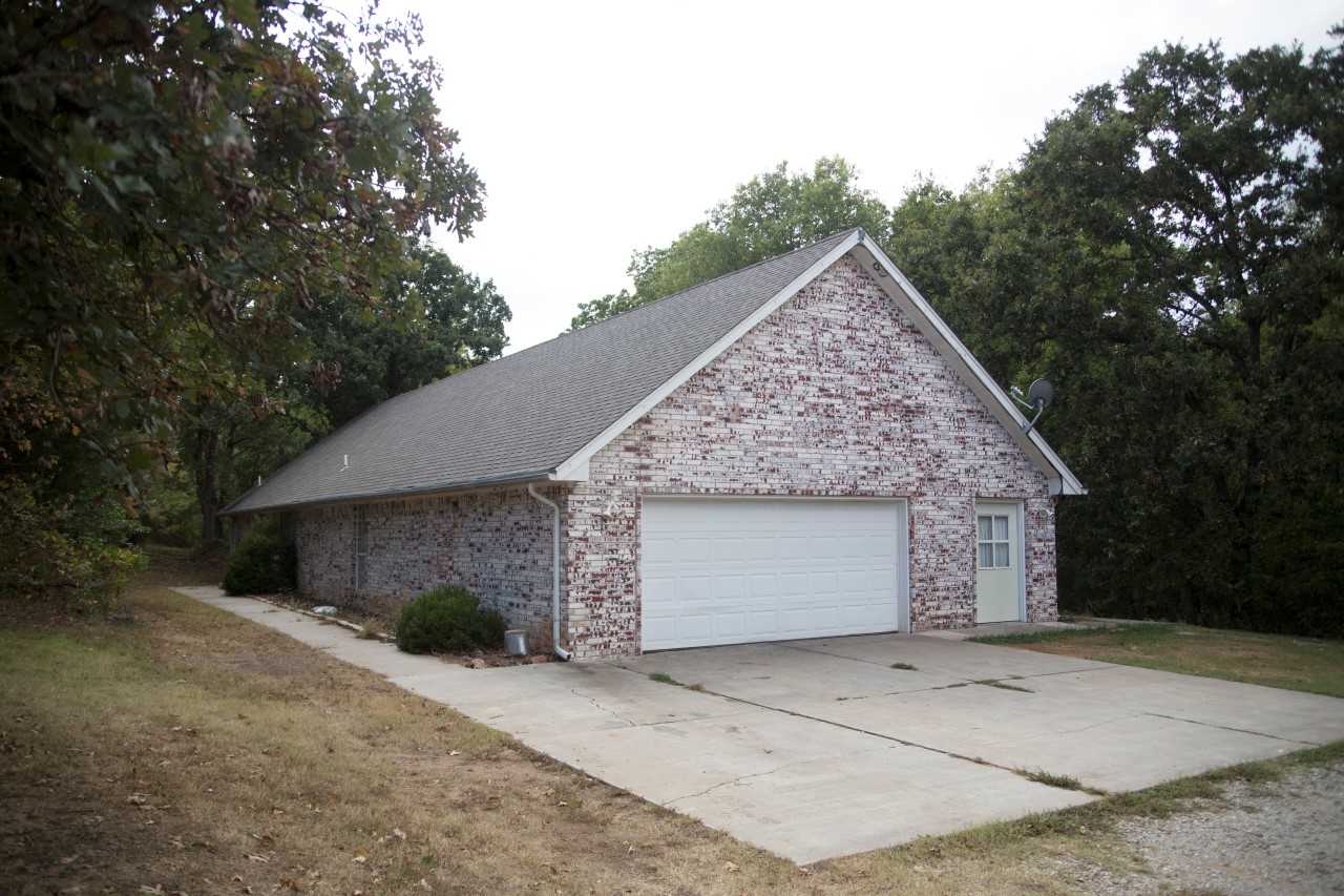 3204 North Redlands Road Stillwater, OK 74075 - Photo 3 of 25 Gallery Image 3