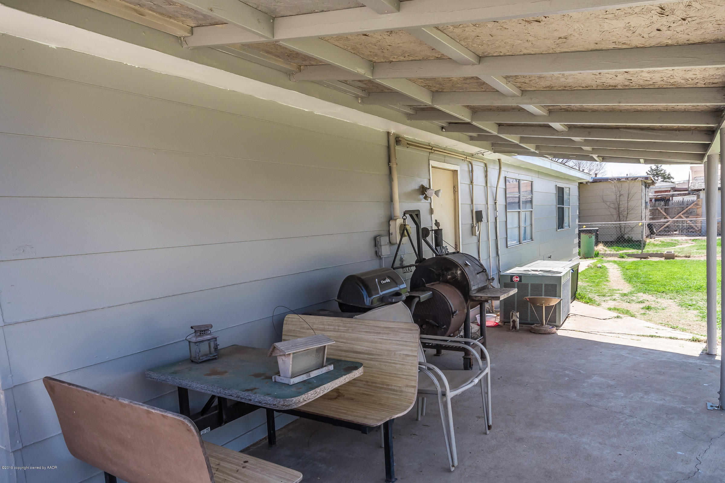 4000 Bowie Street Amarillo, TX 79110 - Photo 16 of 22 Back Patio