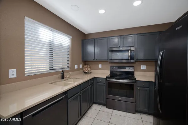 $289,000 | 19400 North Westbrook Parkway, Unit 216, Peoria, AZ 85382