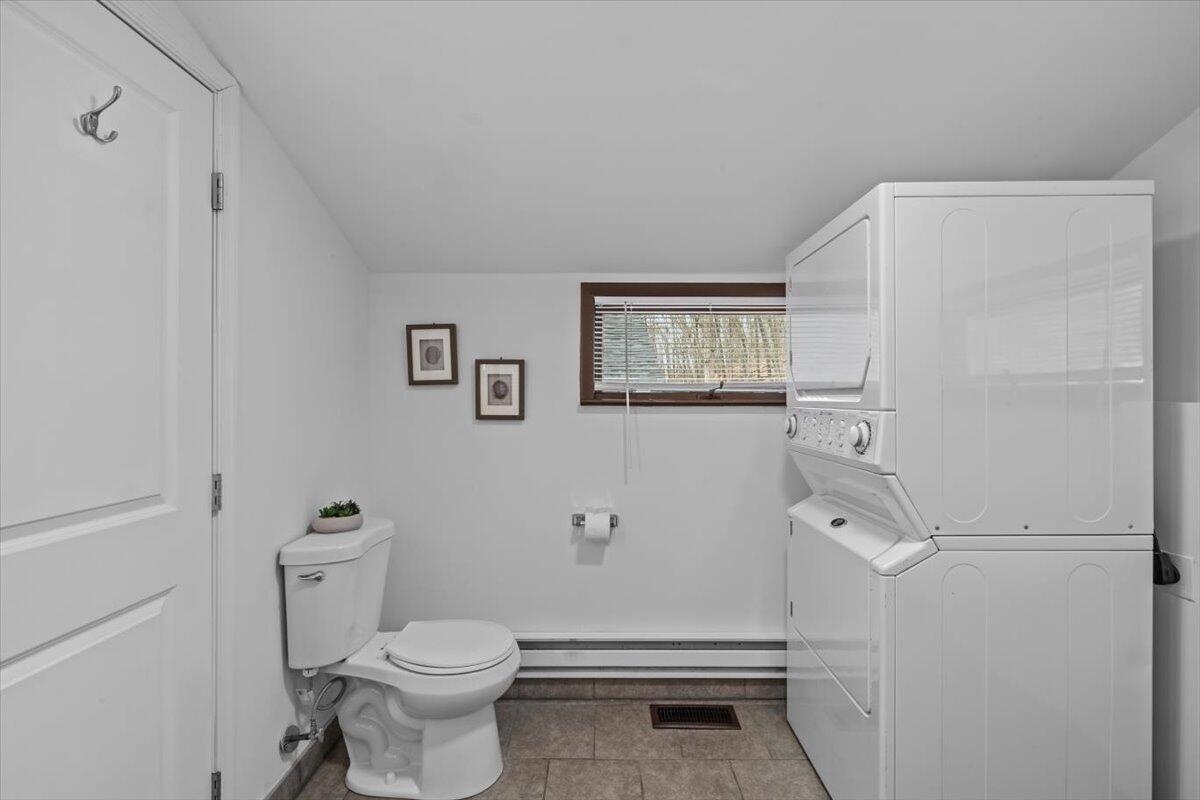 265 Rown Road East Stroudsburg, PA 18302 - Photo 29 of 32 39-Photo-38