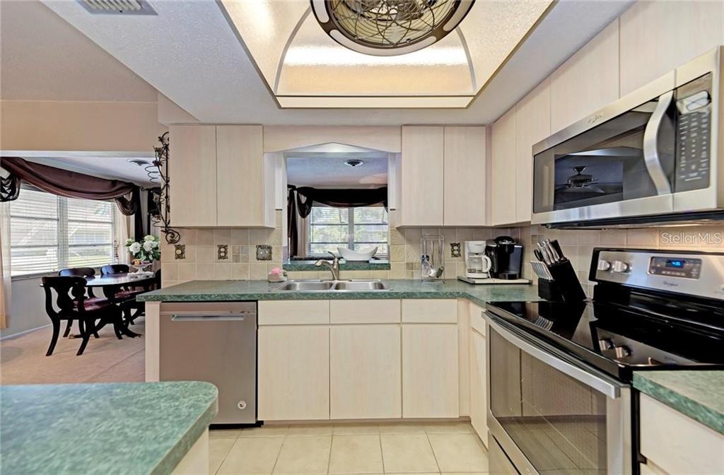 910 Caples Street Englewood, FL 34223 - Photo 12 of 28