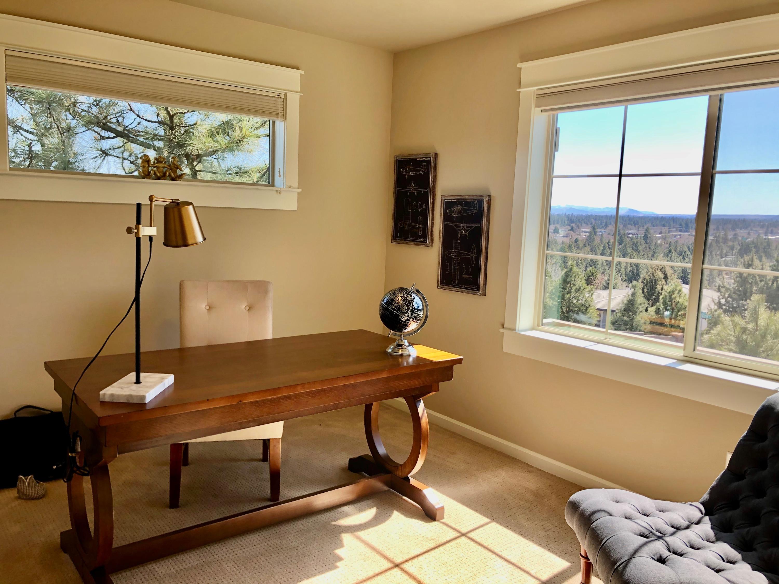2608 Northwest Boulder Ridge Loop Bend, OR 97703 - Photo 5 of 26 5