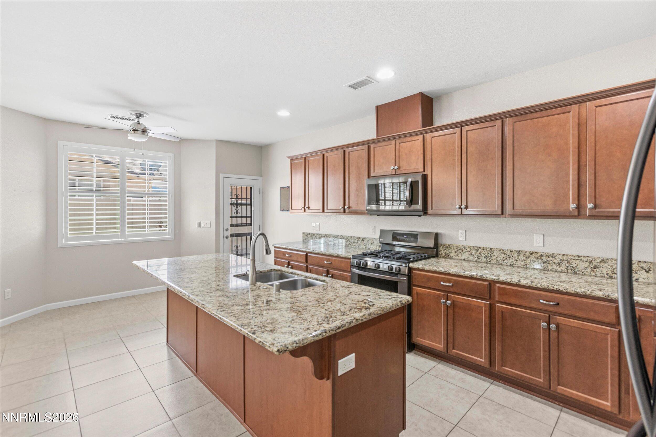 2232 Dominic Drive Reno, NV 89521 - Photo 13 of 43 13-0Y7A3867