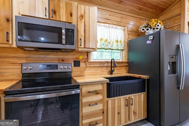 $698,500 | 153 North Whatley Road, LaGrange, GA 30240