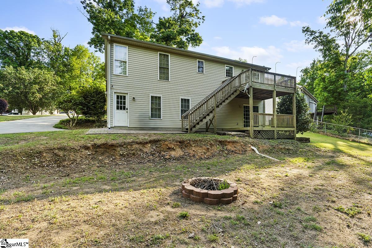 219 Oak Ridge Drive Greenwood, SC 29649 - Photo 6 of 23