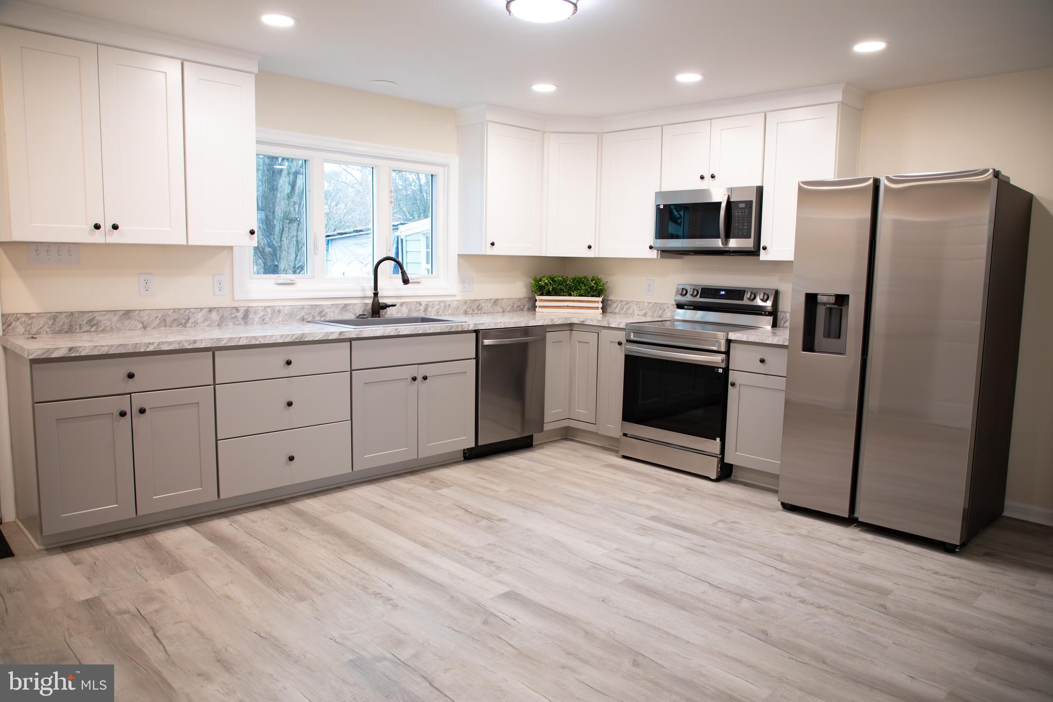 305 North Main Street Boonsboro, MD 21713 - Photo 6 of 20