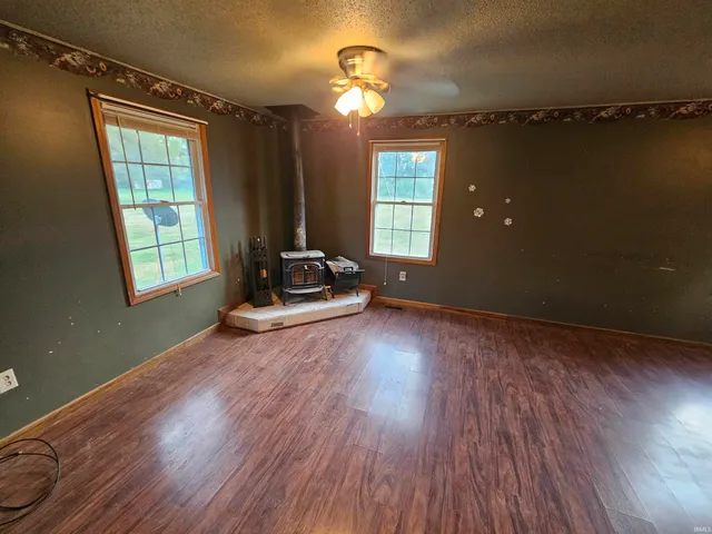 $119,900 | 301 Hickory Street, Oaktown, IN 47561