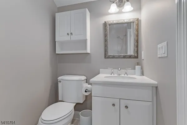 $831,000 | 6 Keimel Court, West Orange, NJ 07052