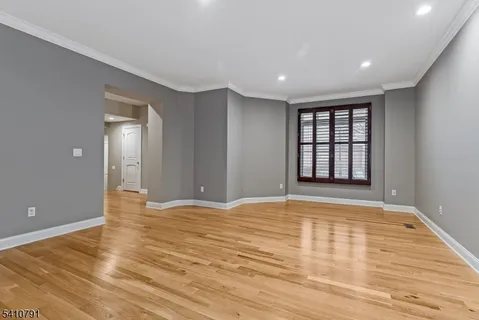 $875,000 | 6 Keimel Court, West Orange, NJ 07052