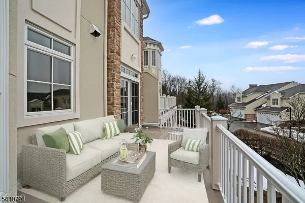 $831,000 | 6 Keimel Court, West Orange, NJ 07052