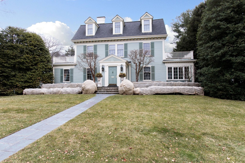 10 Livermore Road Wellesley, MA 02481 - Photo 1 of 26