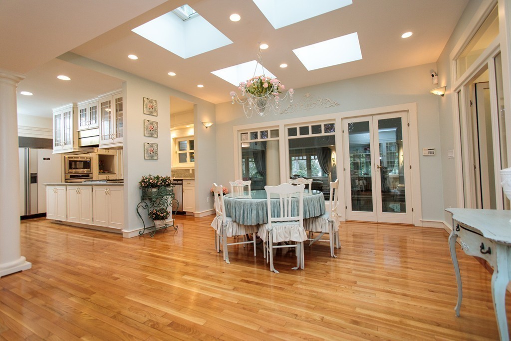10 Livermore Road Wellesley, MA 02481 - Photo 8 of 26