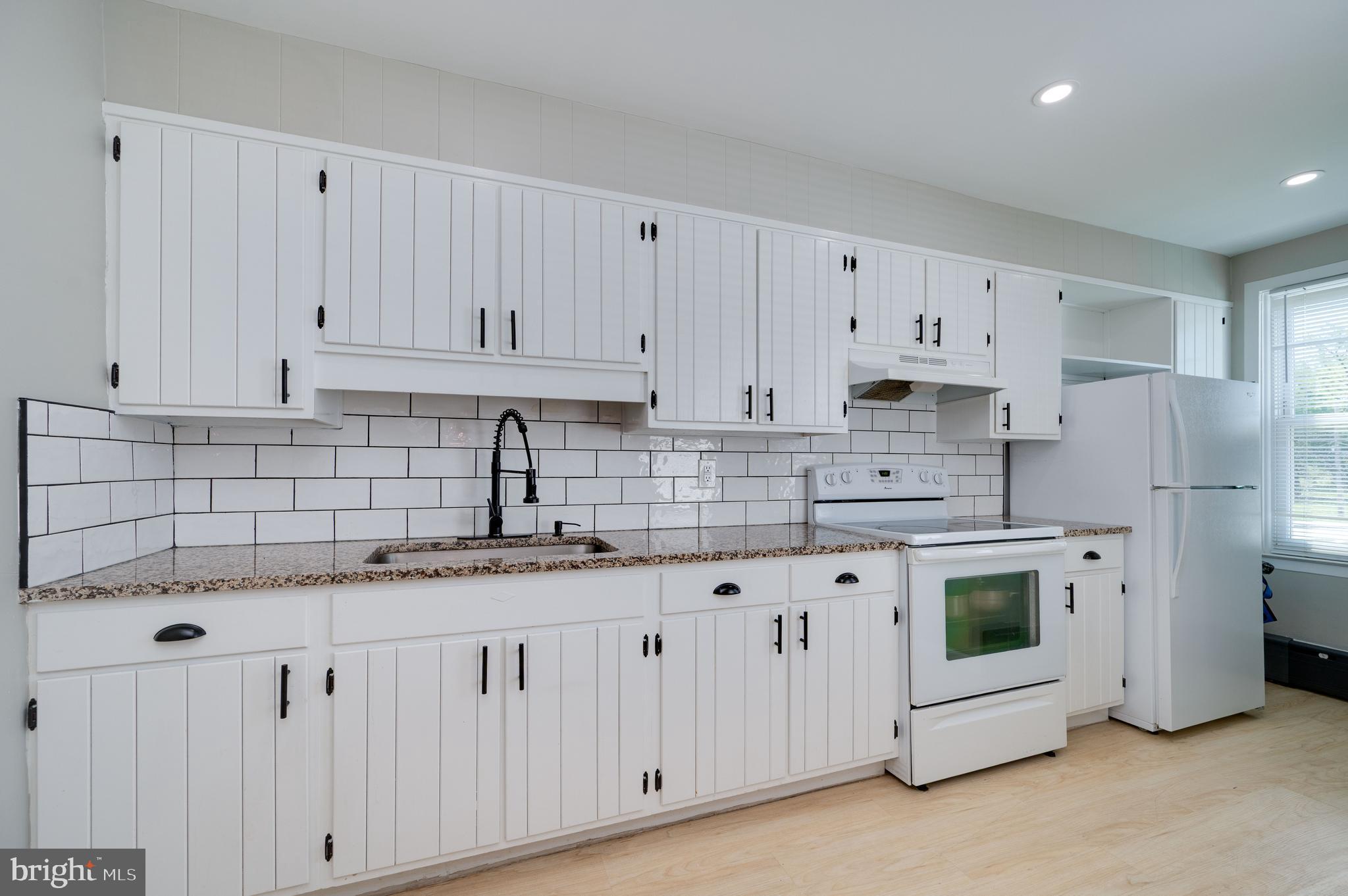 3924 Penn Avenue Reading, PA 19608 - Photo 13 of 39