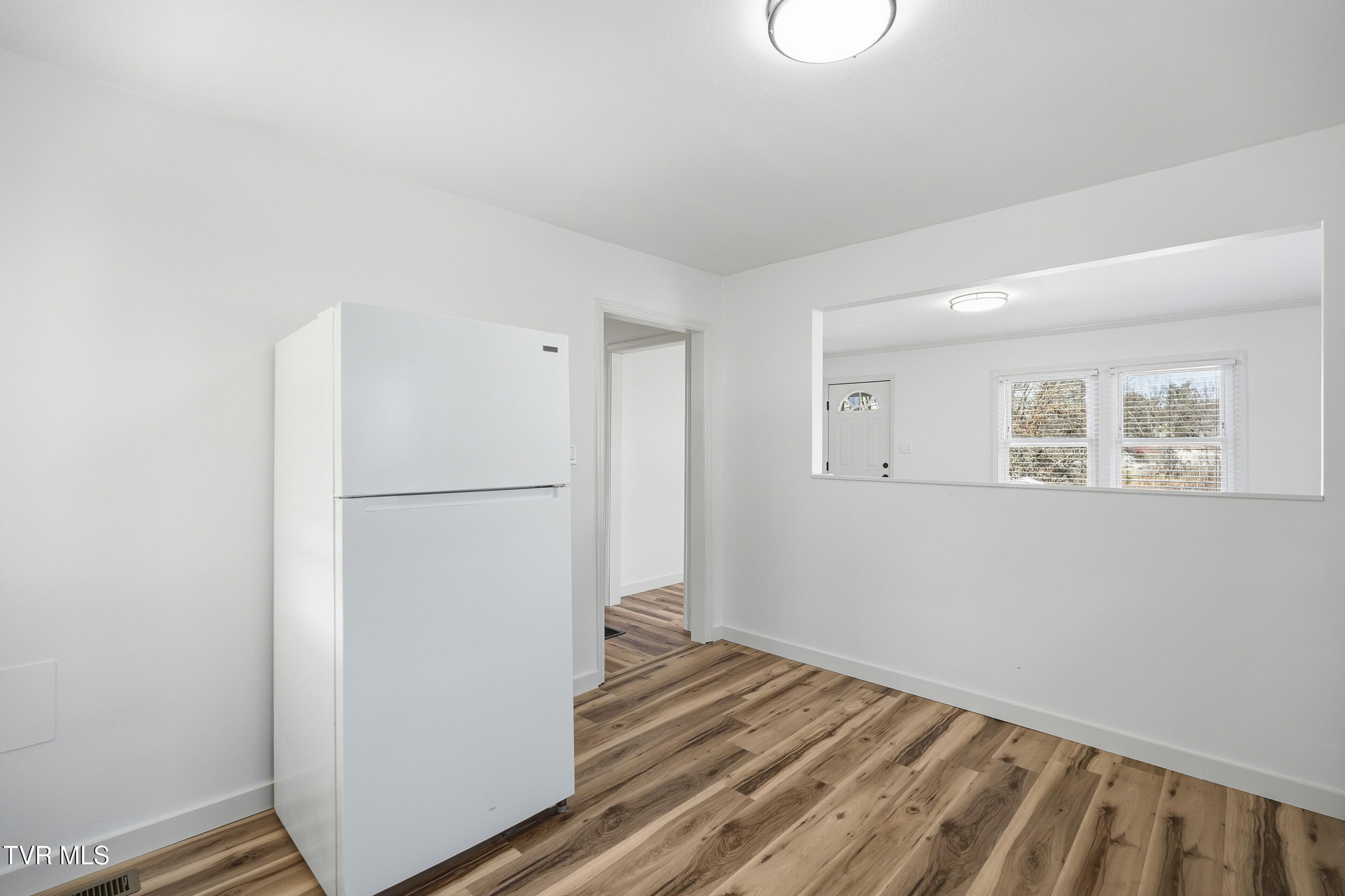 2226 Bay Street Bristol, TN 37620 - Photo 14 of 28 14_2226 bay st-11