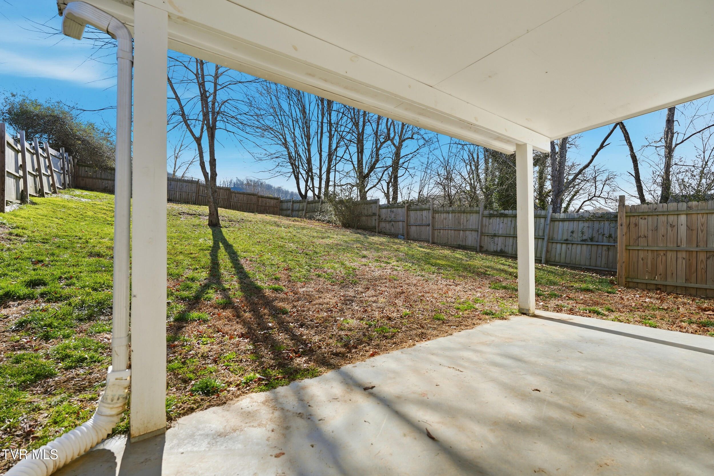 2226 Bay Street Bristol, TN 37620 - Photo 23 of 28 23_2226 bay st-18