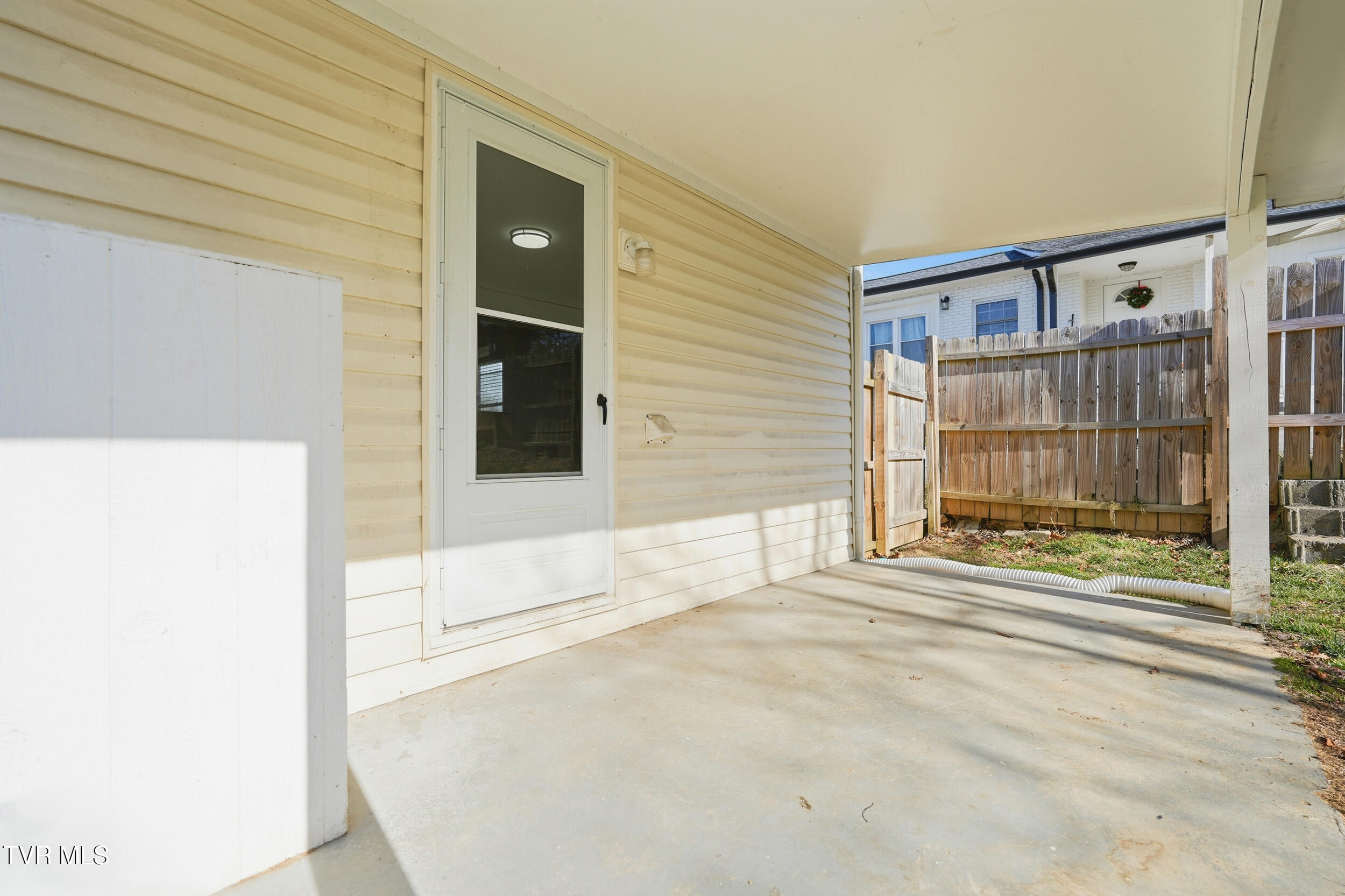 2226 Bay Street Bristol, TN 37620 - Photo 24 of 28 24_2226 bay st-19