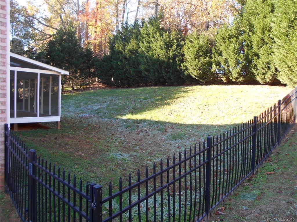 125 Canterbury Crossing, Unit 27 Fort Mill, SC 29708 - Photo 4 of 21 Gallery Image 4