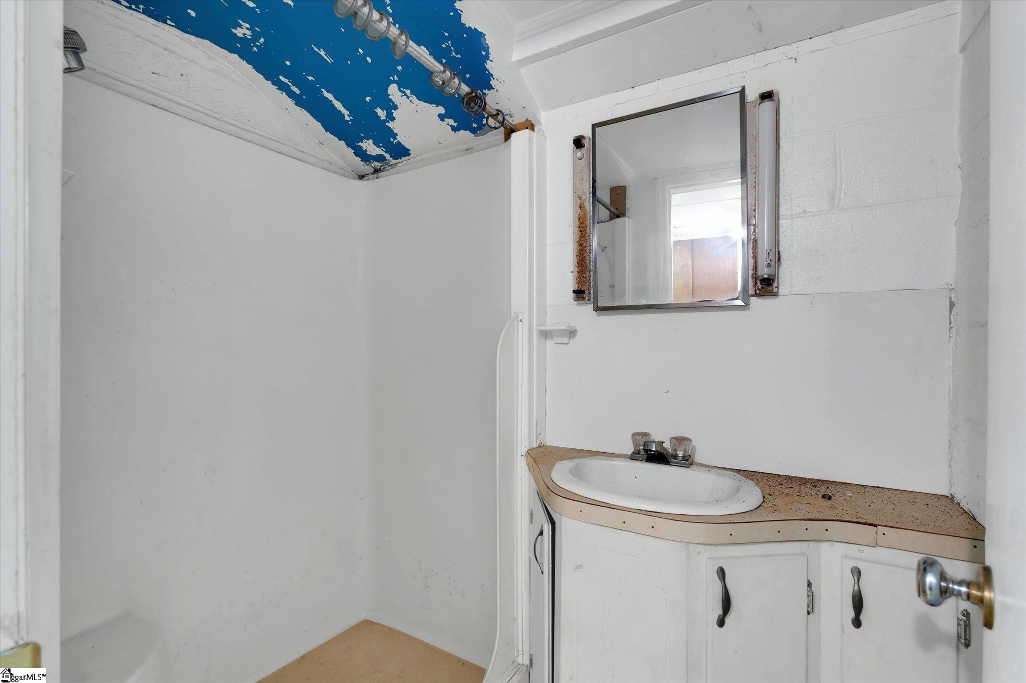 105 Midway Drive Westminster, SC 29693 - Photo 22 of 33