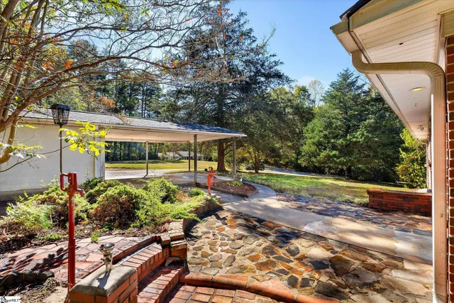 $237,500 | 105 Midway Drive, Westminster, SC 29693