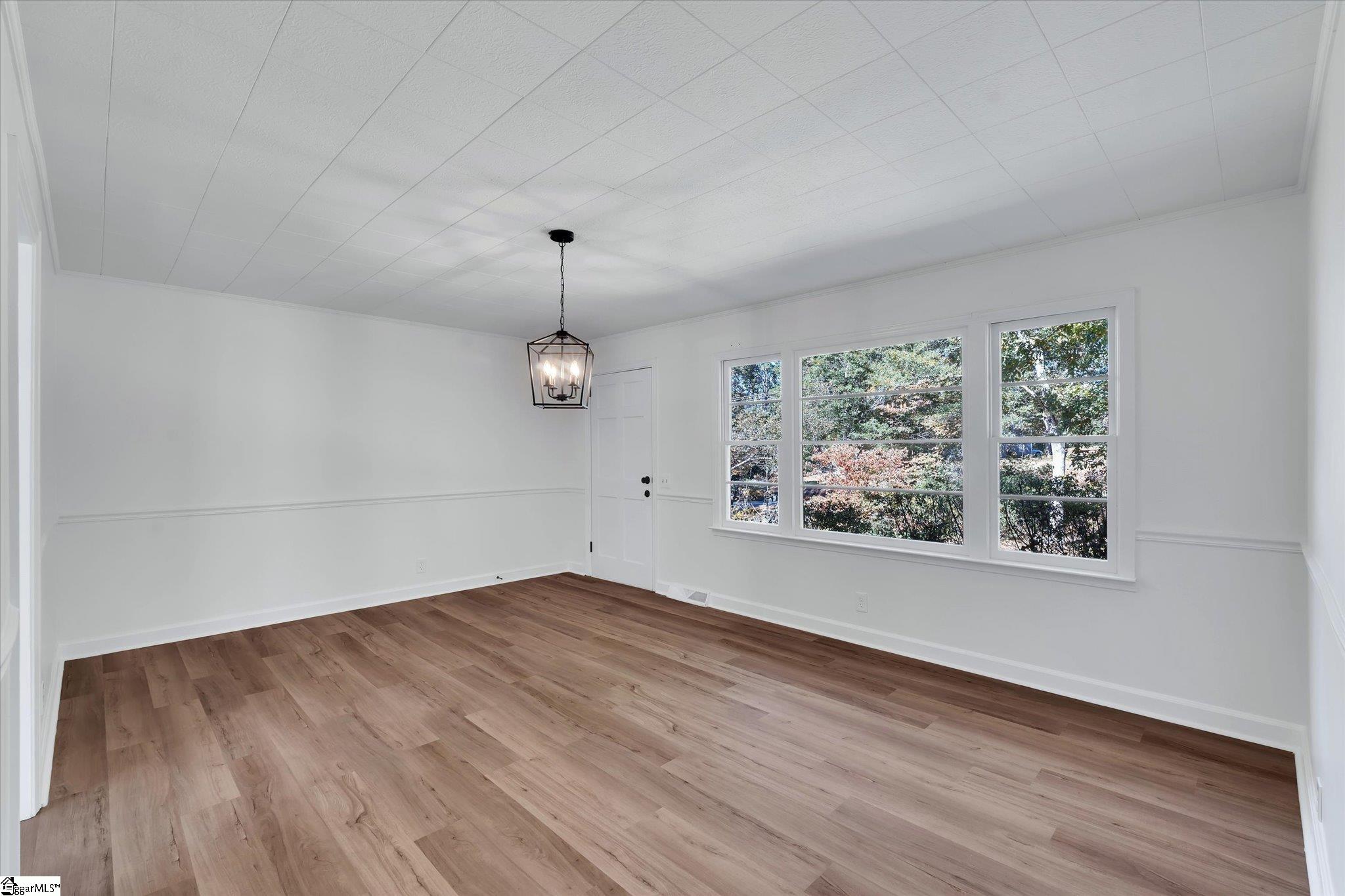 105 Midway Drive Westminster, SC 29693 - Photo 4 of 33