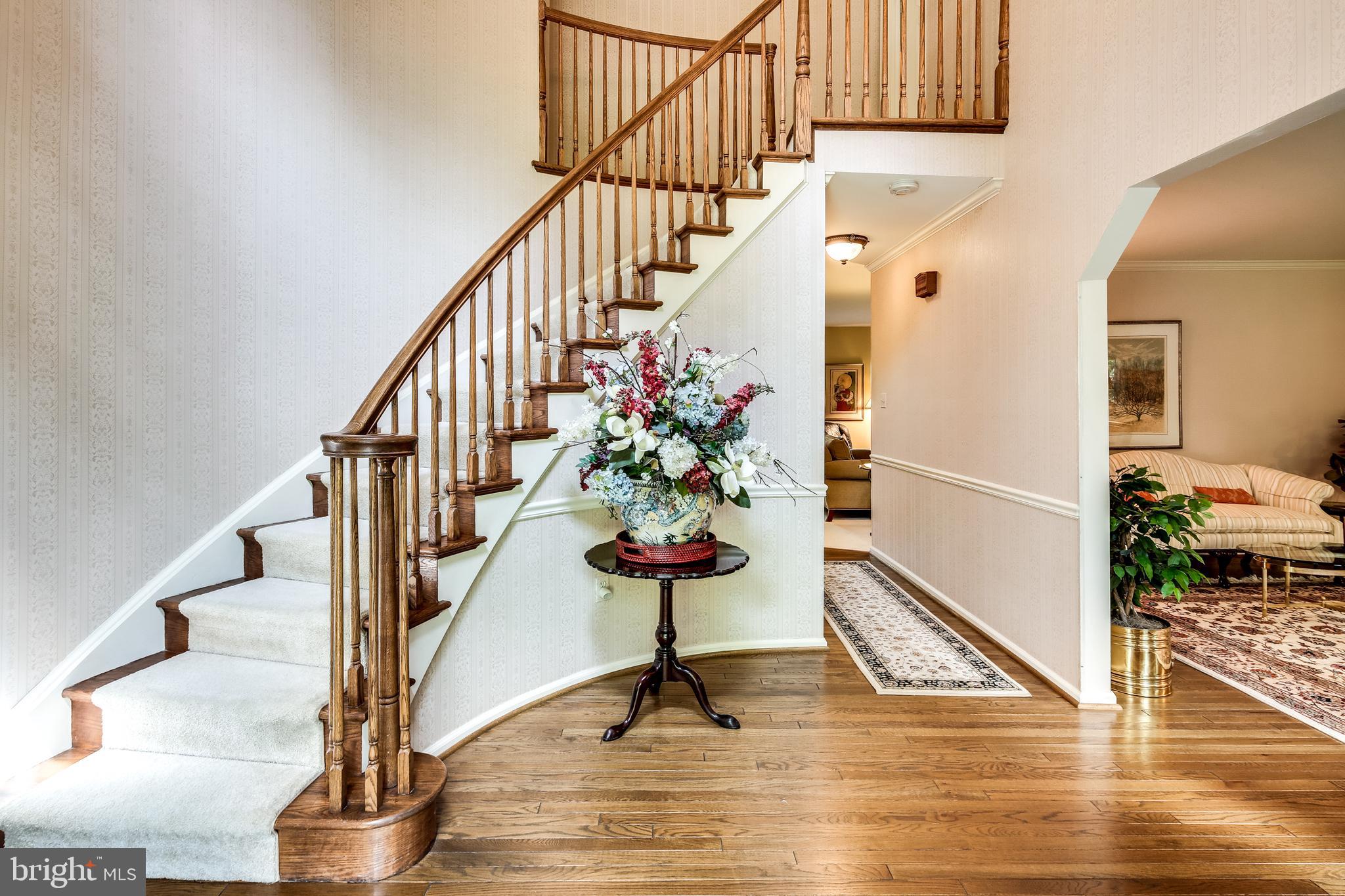 5300 Durham Road East Columbia, MD 21044 - Photo 4 of 51 Foyer