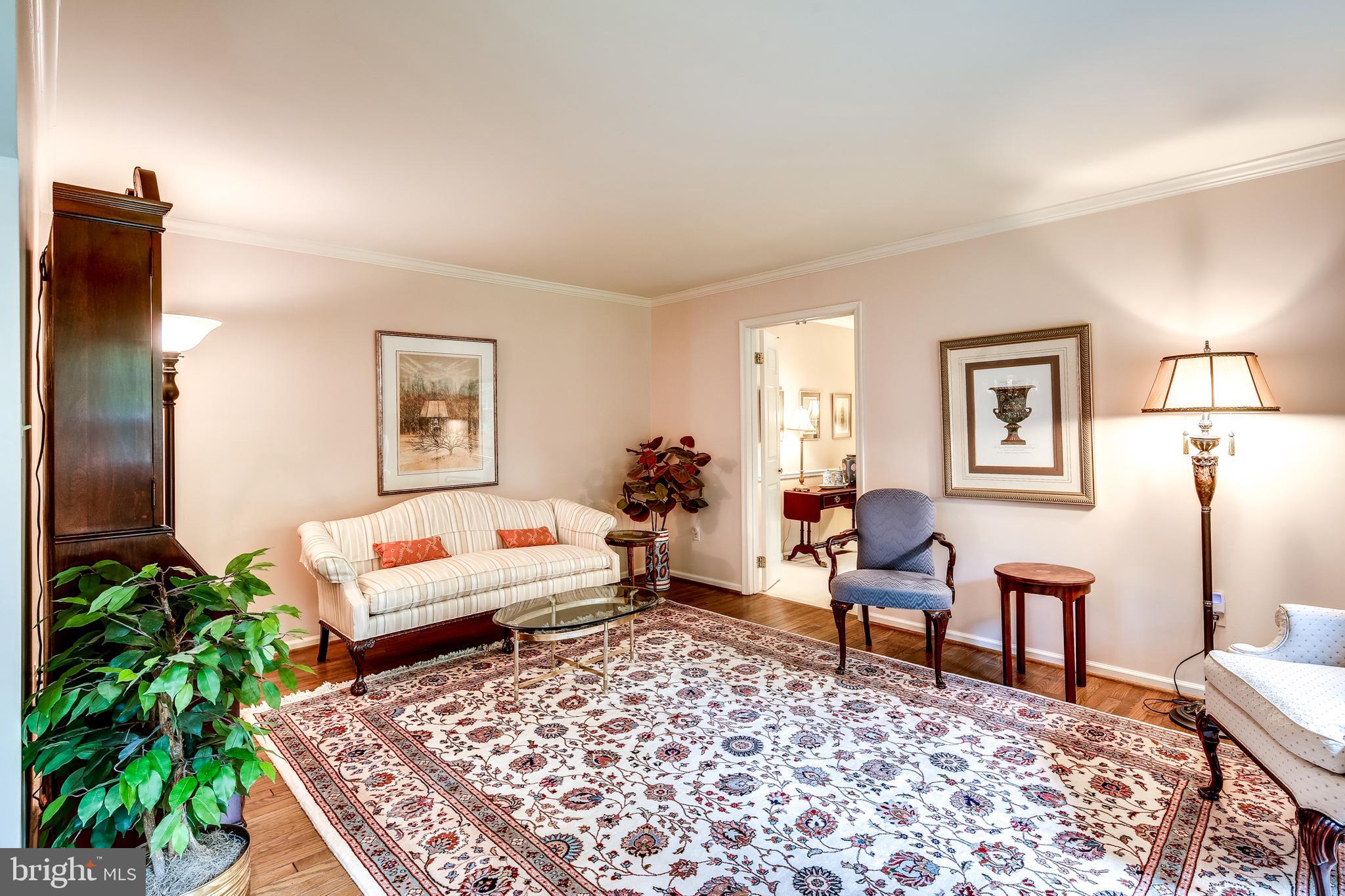 5300 Durham Road East Columbia, MD 21044 - Photo 5 of 51 Living Room