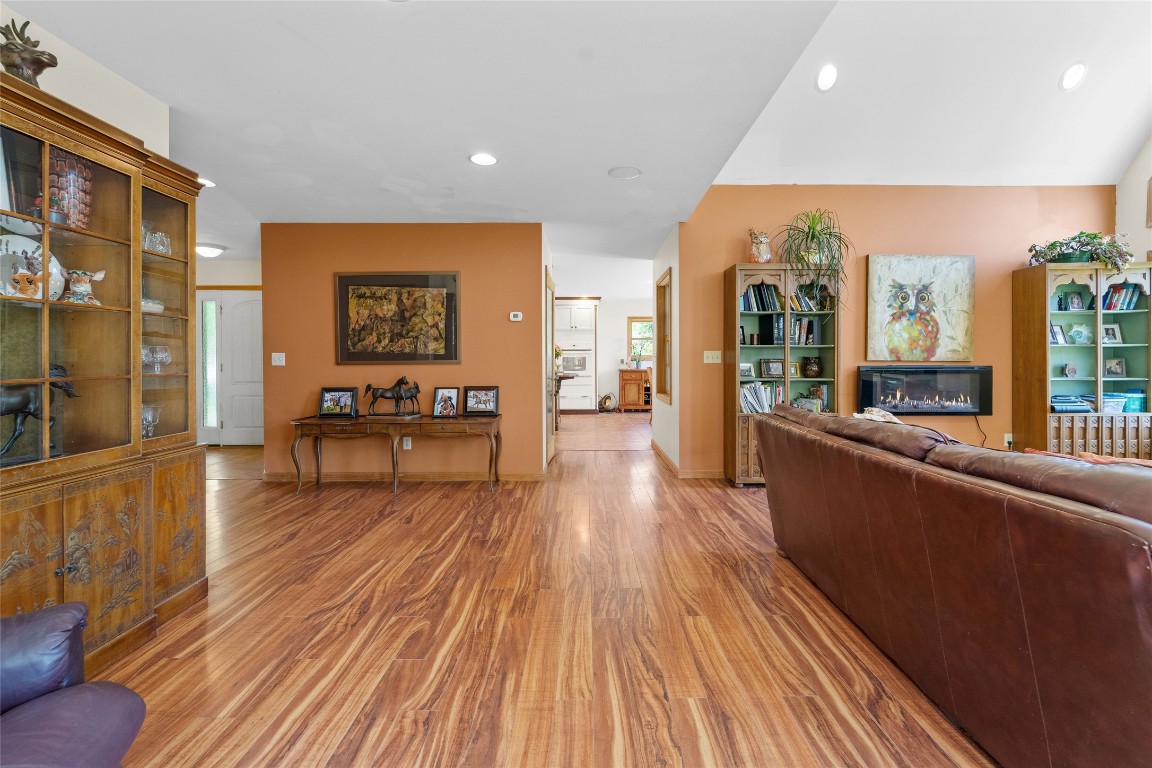 139 Nelson Road Vestal, NY 13850 - Photo 8 of 45