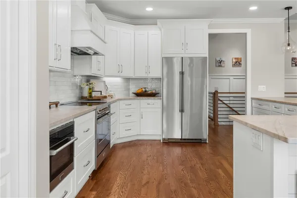 $2,750,000 | 166 South Oak Pointe Drive, Seneca, SC 29672